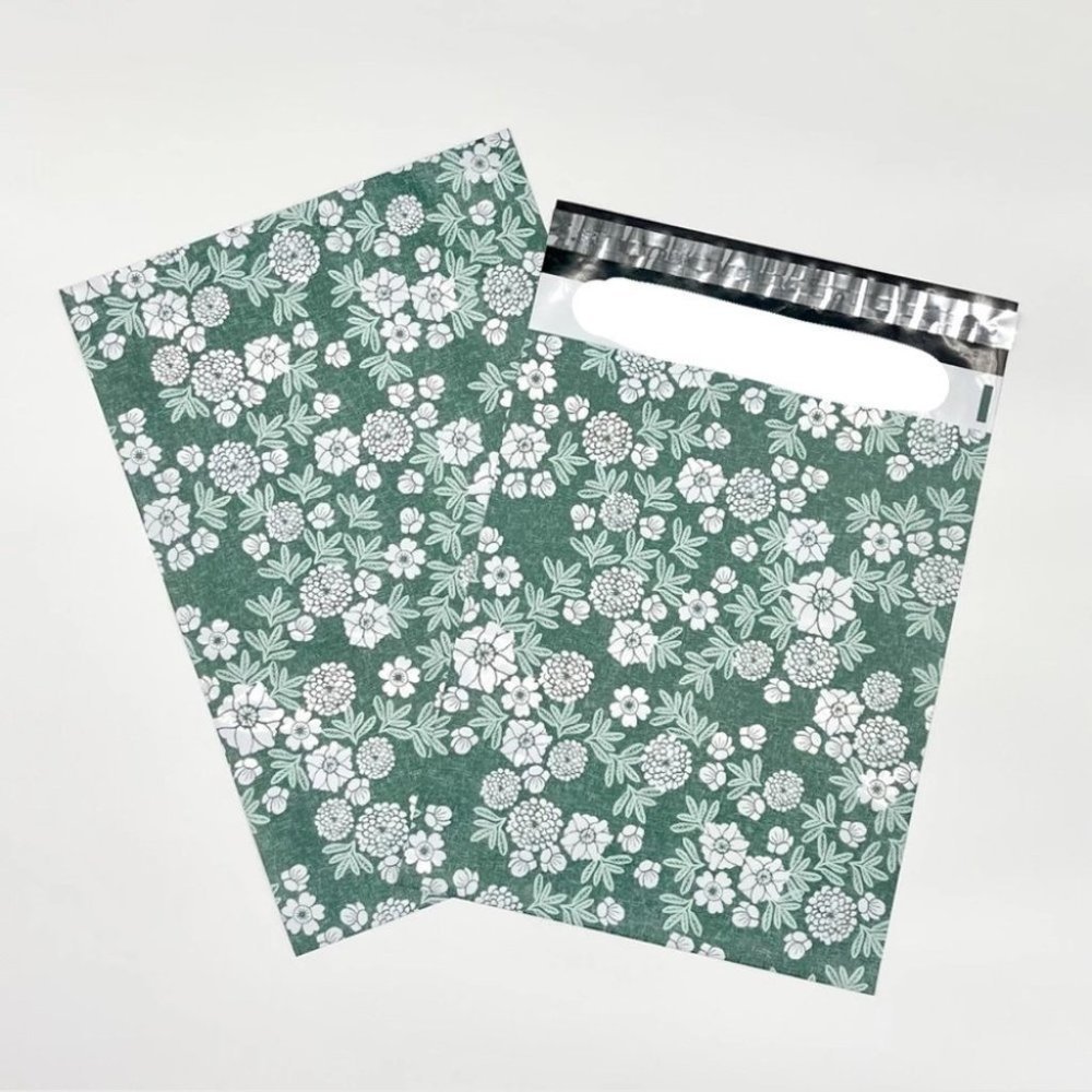 50 10x13 Juniper Floral Premium Poly Mailer